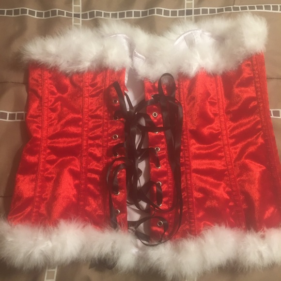 Lingerie Fur Trim Red Velvet Corset Set - Picture 2 of 16